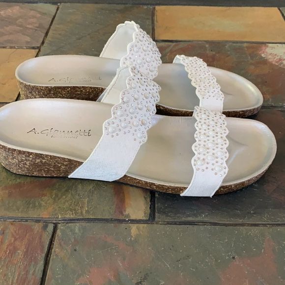 A Giannetti  Cork Wedge Sandal 2.5" Heel White Size 8/8.5 - Picture 2 of 9